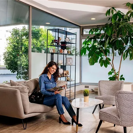 Adagio Xv Aparthotel