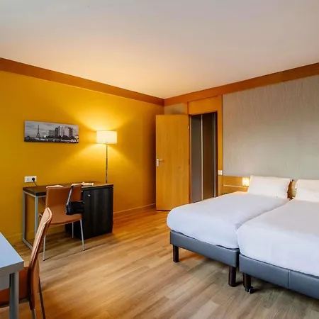 Adagio Xv Aparthotel